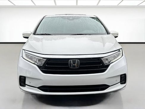 Used 2023 Honda Odyssey Elite image 2