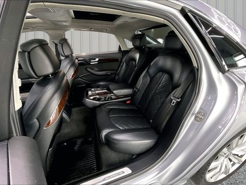 Used 2016 Audi A8 L 4.0T image 22