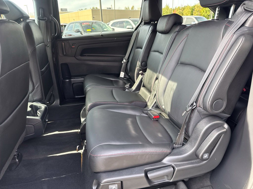 Used 2024 Honda Odyssey Sport image 27