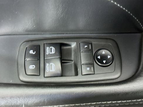 Used 2019 Dodge Challenger R/T Scat Pack w/ Dynamics Package RWD image 24