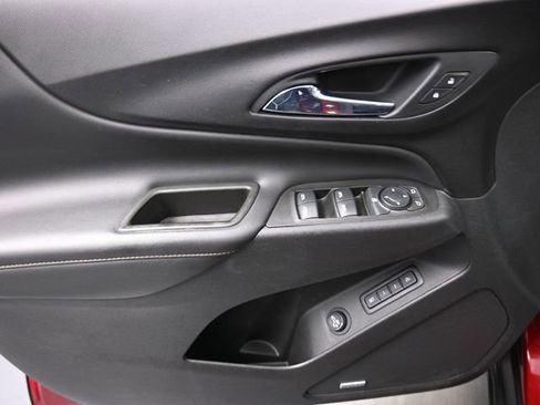Used 2020 Chevrolet Equinox Premier image 13
