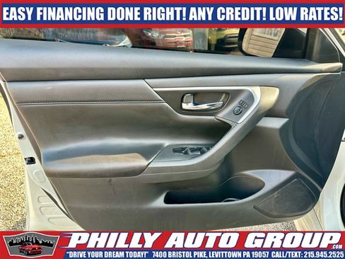 Used 2017 Nissan Altima 2.5 SR FWD image 12