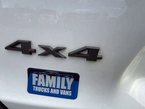 Used 2019 Jeep Cherokee Trailhawk image 20