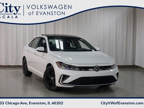 Certified 2026 Volkswagen Jetta SE FWD image 1