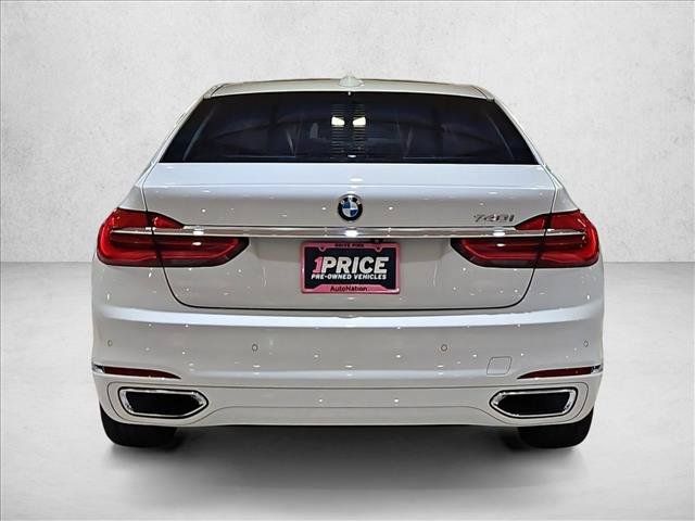 Used 2017 BMW 740i RWD image 6