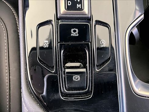 Used 2022 Lexus NX 250 FWD w/ Towing Package (2000 Lbs) image 32