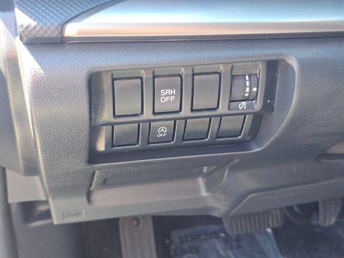 Used 2021 Subaru Forester Premium AWD/4WD image 24