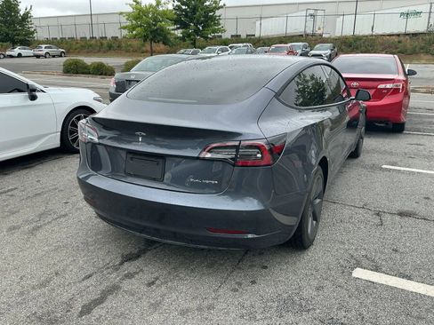 Used 2022 Tesla Model 3 Long Range AWD/4WD image 3