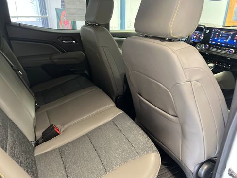 Used 2024 Chevrolet Colorado ZR2 w/ Safety Package image 47