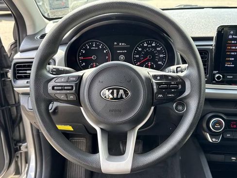 Used 2021 Kia Rio S w/ Option Group 015 FWD image 18