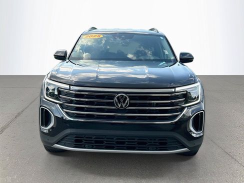 Used 2025 Volkswagen Atlas SE AWD/4WD image 9