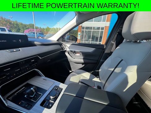 Used 2024 MAZDA CX-90 3.3 Turbo w/ Preferred Plus AWD/4WD image 14