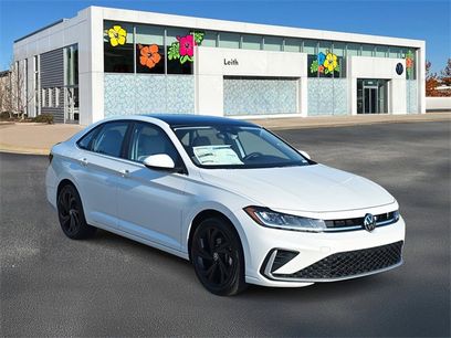 New 2025 Volkswagen Jetta SE
