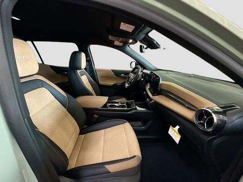 New 2026 Chevrolet Equinox ACTIV w/ Safety and Technology Package AWD/4WD image 28