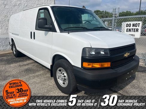 Used 2020 Chevrolet Express 3500 Extended w/ Driver Convenience Package RWD image 1