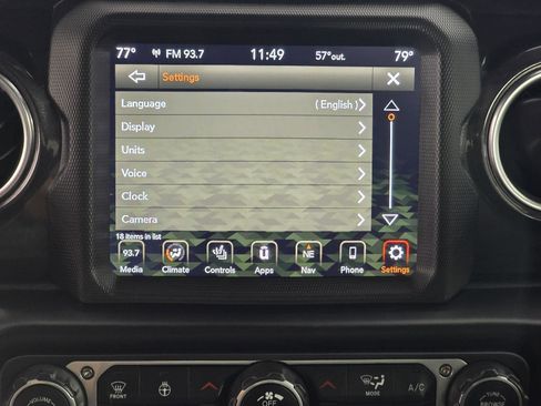 Used 2022 Jeep Wrangler Unlimited Rubicon w/ Trailer Tow Package image 44