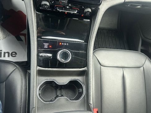 Used 2024 Jeep Grand Cherokee Limited image 14