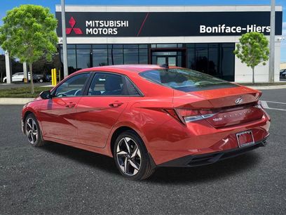 Used 2023 Hyundai Elantra SEL w/ Convenience Package