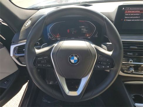 Used 2023 BMW 530i w/ Premium Package image 22