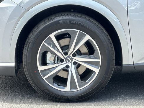 Used 2026 Lexus RX 350 Premium w/ Convenience Package FWD image 33