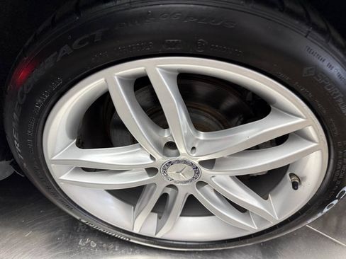 Used 2014 Mercedes-Benz C 300 4MATIC Sedan image 28