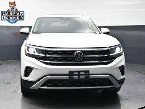 Used 2023 Volkswagen Atlas SEL AWD/4WD image 2