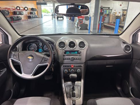 Used 2014 Chevrolet Captiva Sport LS FWD image 13
