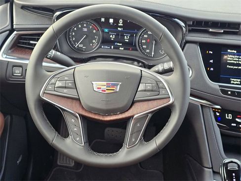 New 2026 Cadillac XT5 Premium Luxury image 15