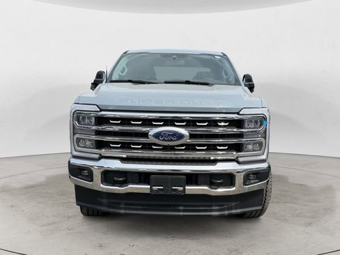 Used 2025 Ford F350 Lariat w/ FX4 Off-Road Package AWD/4WD image 5
