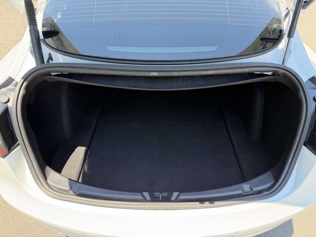 Used 2021 Tesla Model 3 Standard Range Plus RWD image 12