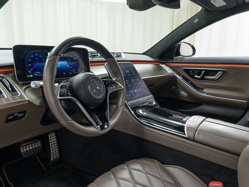 Certified 2023 Mercedes-Benz S 580 4MATIC Sedan image 13