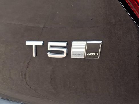 Used 2019 Volvo XC40 T5 Inscription image 8