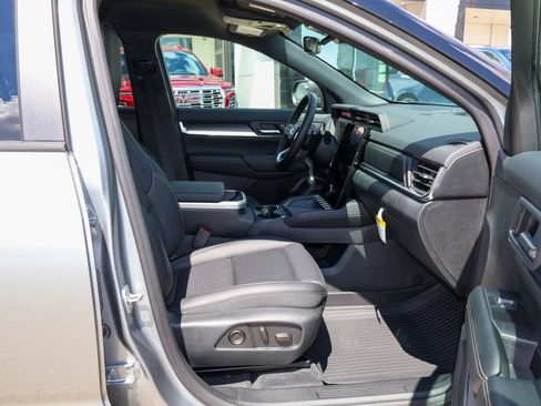 New 2027 GMC Terrain Elevation w/ Elevation Premium Package AWD/4WD image 33