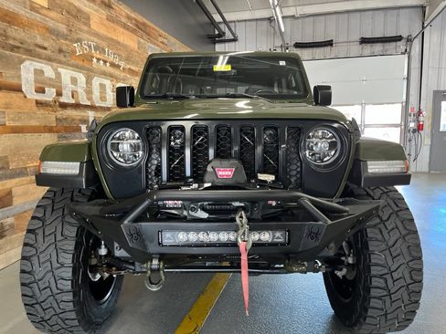 Used 2021 Jeep Gladiator Overland w/ Popular Equipment Package AWD/4WD image 6