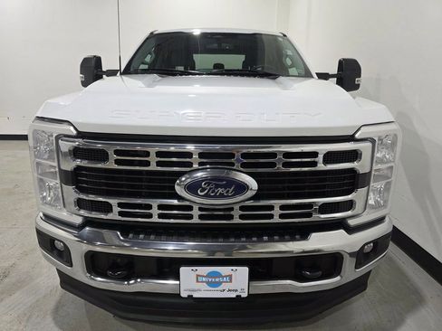 Used 2023 Ford F250 XLT image 10