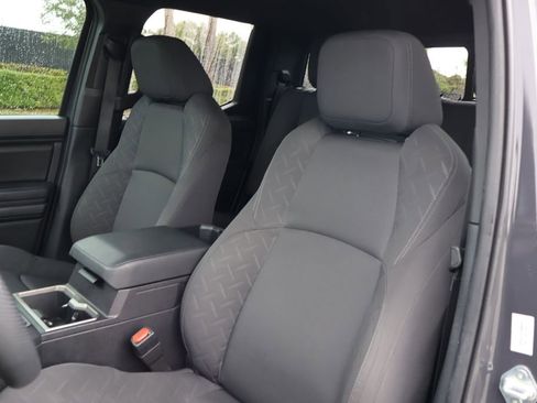 Certified 2024 Toyota Tacoma SR5 w/ SR5 Upgrade Package image 13