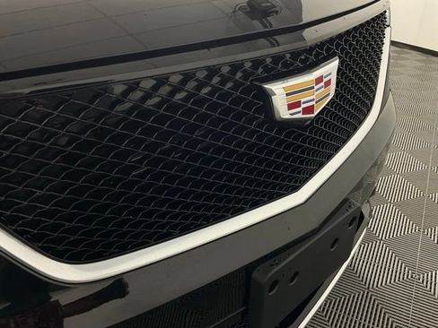 Used 2024 Cadillac XT6 Sport w/ Technology Package AWD/4WD image 9
