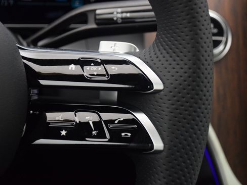 New 2025 Mercedes-Benz GLC 300 4MATIC image 22