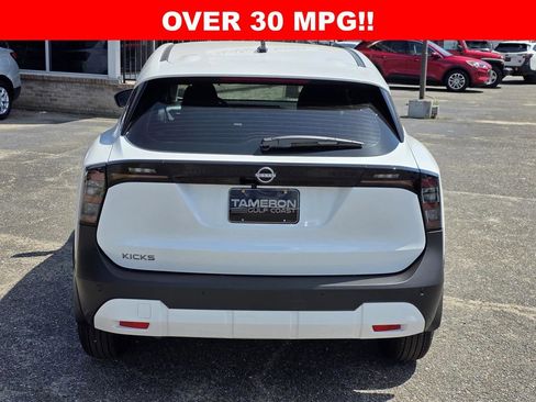 New 2026 Nissan Kicks S w/ Charging Package image 4