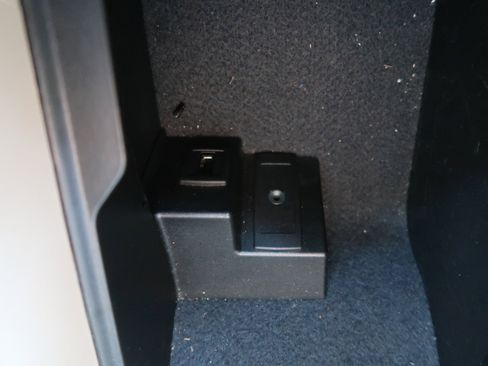 Used 2013 Mercedes-Benz GLK 250 4MATIC 4dr GLK 250 BlueTEC image 20