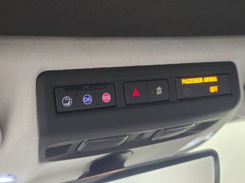 Used 2020 Chevrolet Corvette Stingray Premium Cpe w/ 3LT Preferred Equipment Group image 36