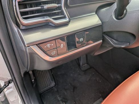 Used 2023 Kia Sportage SX image 14