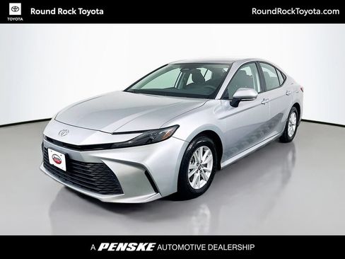 Certified 2025 Toyota Camry LE FWD image 1