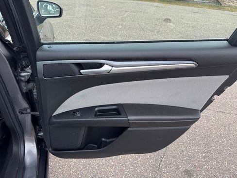 Used 2013 Ford Fusion S FWD image 23