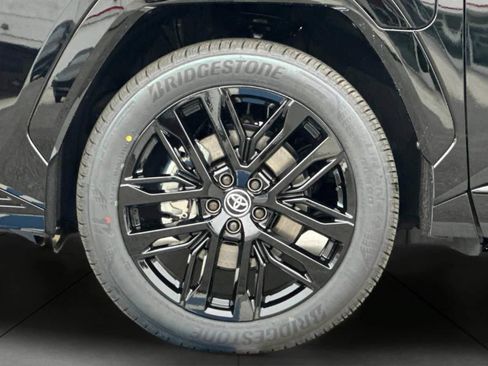 New 2026 Toyota RAV4 XSE AWD/4WD image 34