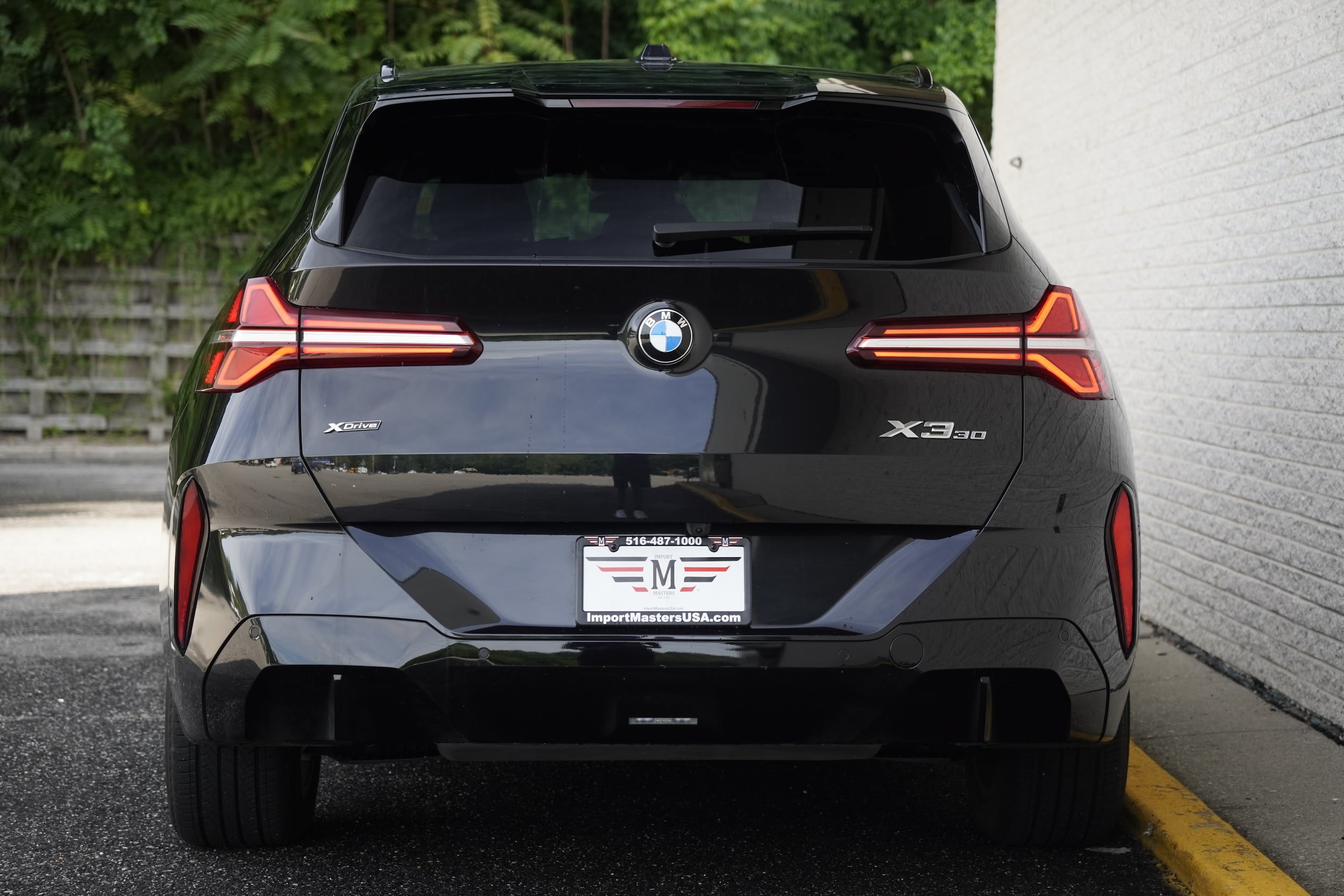 Used 2025 BMW X3 xDrive30i w/ Premium Package AWD/4WD image 6