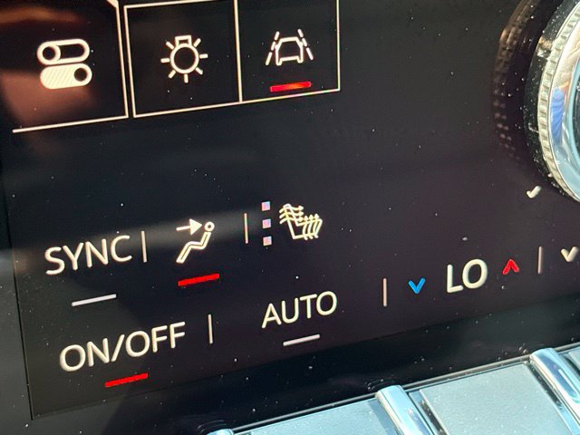 New 2027 GMC Terrain AT4 w/ Technology Package II AWD/4WD image 8