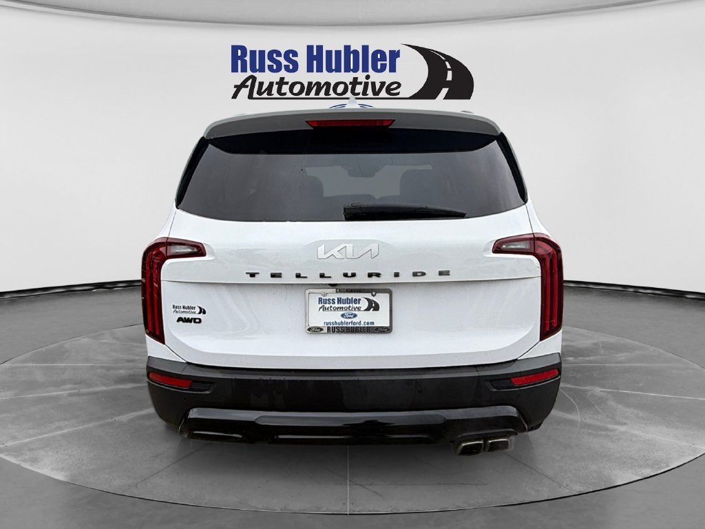 Used 2022 Kia Telluride SX w/ Nightfall Edition Package AWD/4WD image 4