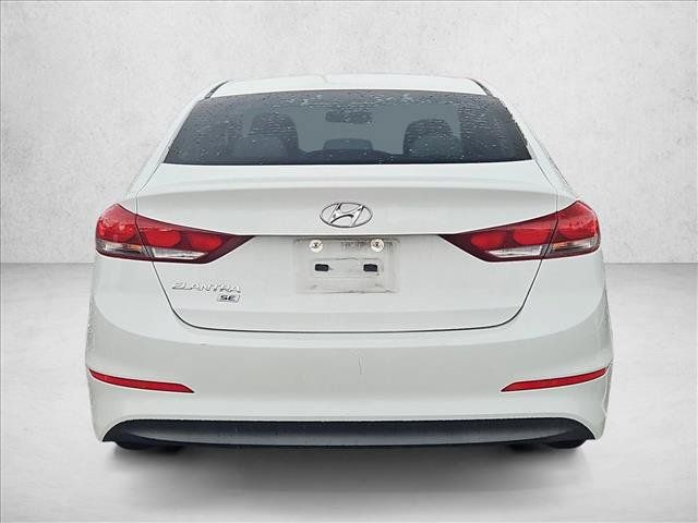 Used 2018 Hyundai Elantra SE FWD image 7
