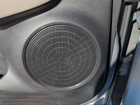 Used 2023 Honda HR-V LX image 23